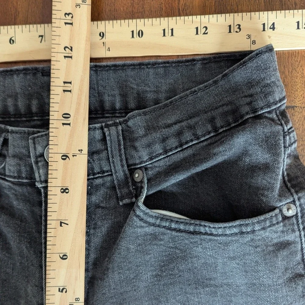 Levi's 514 Straight Fit Jeans Black Faded Denim Mens 31x30 Grunge Minimalist